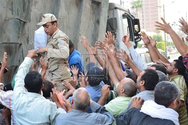 فقر الشعب وبذخ النظام... عنوان جمهورية السيسي الجديدة!